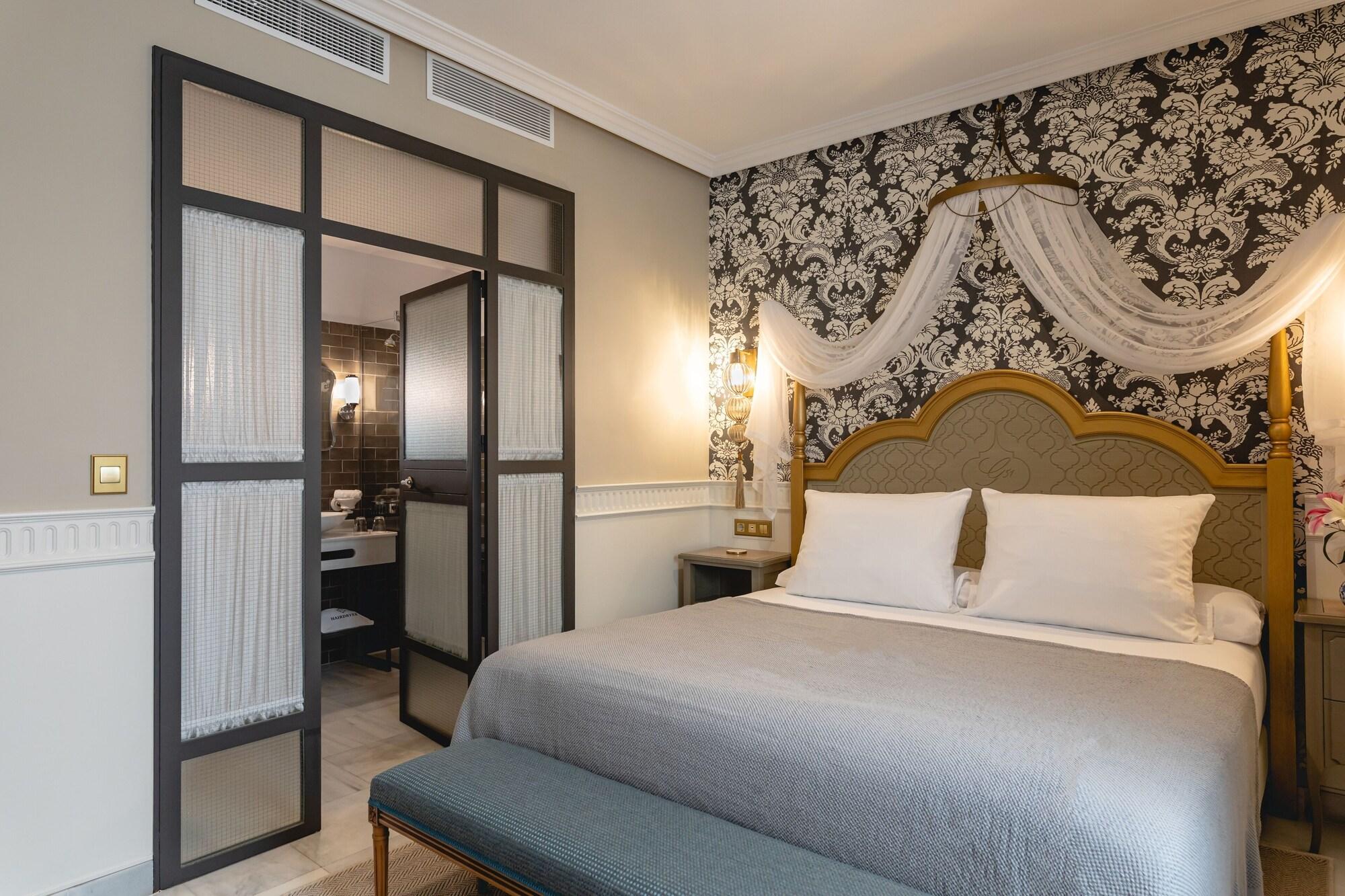 Hotel Gravina 51 4*